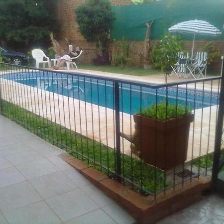 Residencial Azaleas Place Пуерто Игуасу Екстериор снимка