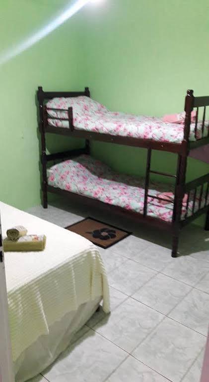 Residencial Azaleas Place Пуерто Игуасу Екстериор снимка